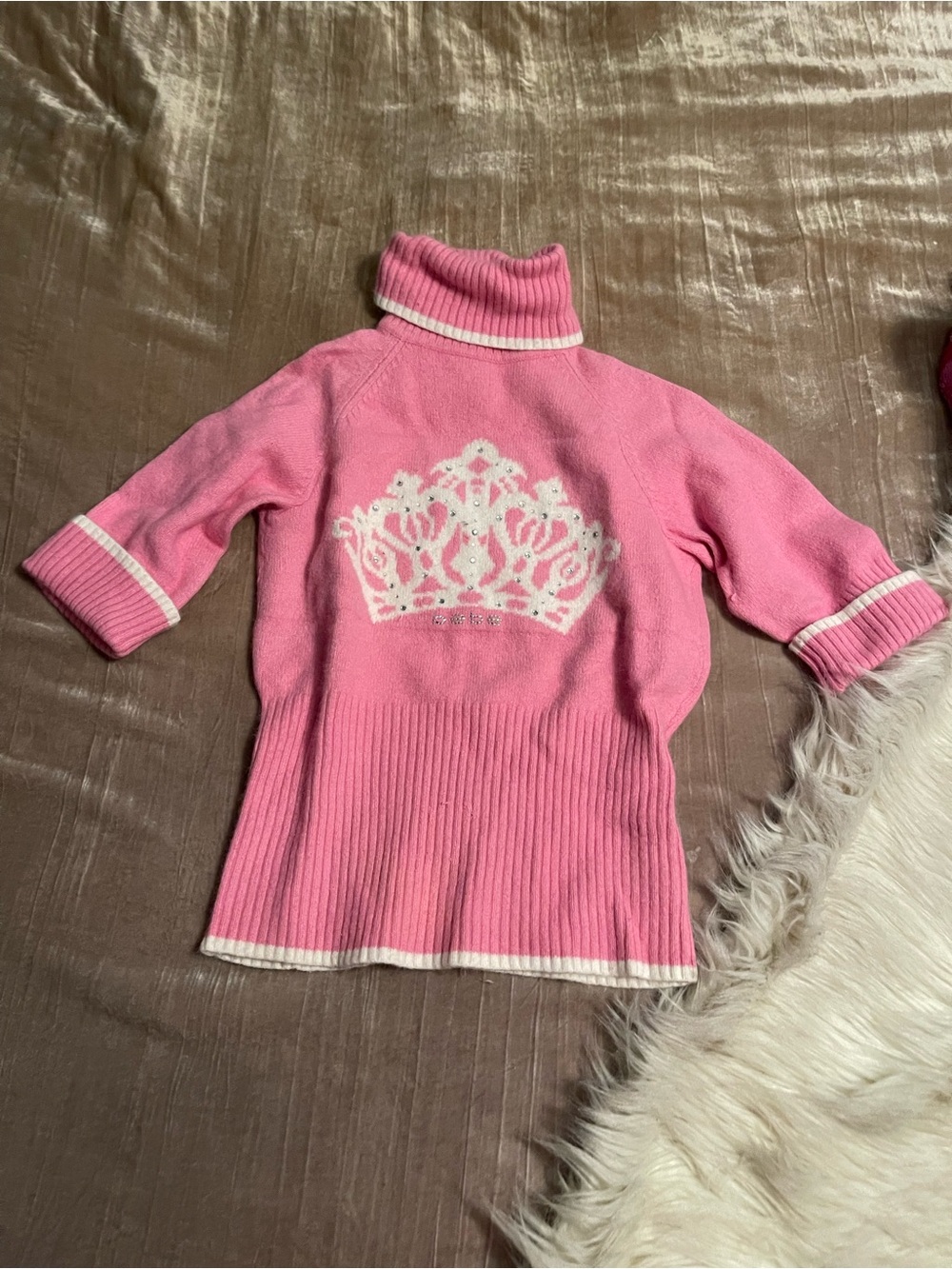 Rare Y2K vintage Bebe jeweled rhinestone tiara crown turtleneck sweater in pink